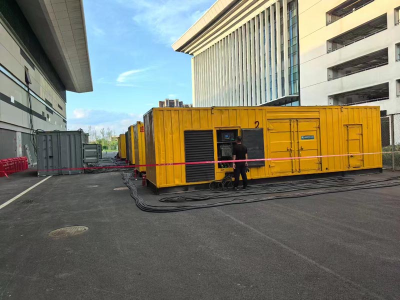 广州柴油发电机冬季保养注意事项？