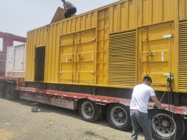 广州发电机出租100KW发电机需要什么规格的电缆线?